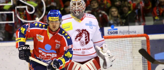 Pardubice zvládly divokou přestřelku a natáhly domácí sérii