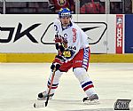 �to�n�k HC Moeller Pardubice Tom� Rolinek, kter� odch�z� do Metallurgu Magnitogorsk, �ek� na p�ihr�vku.